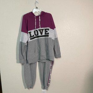 *REDUCED*3 Pieces Sweat Suit